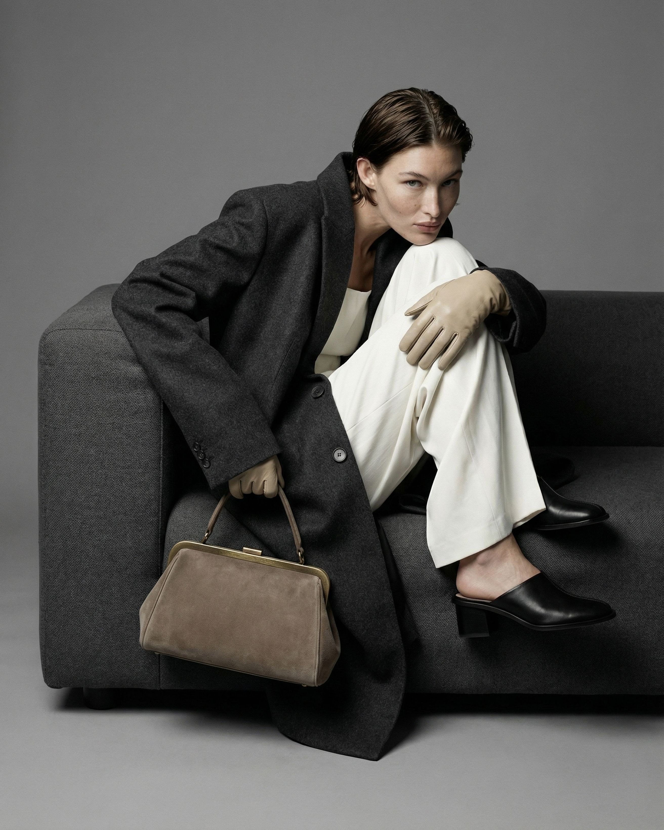 Editorial Sofa